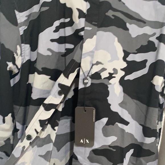 Armani Exchange Camo Button up - Picture 5 of 5